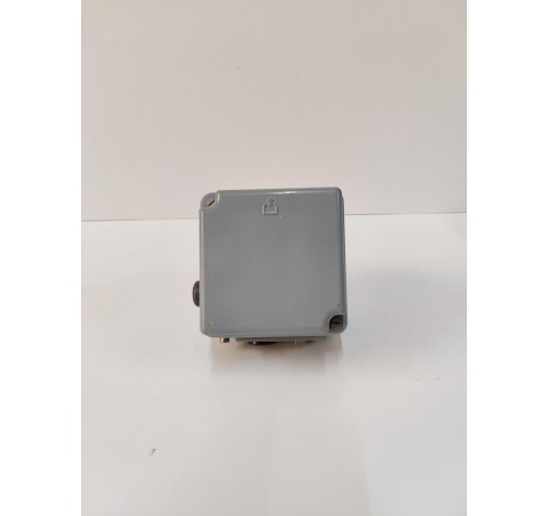 ECKARDT 37/012452 ELECTRO-PNEUMATIC POSITIONER 6986510