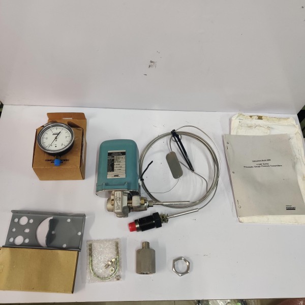 FOXBORO Pneumatic Pressure Transmitter 11GM-CS1-L NEW IN BOXS
