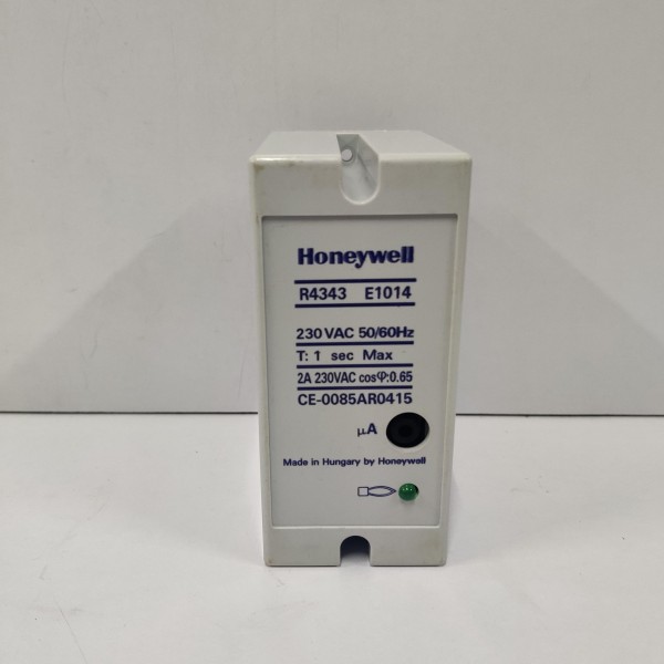 Honeywell R4343E1014 Flame Controller R4343E 1014 Relay Flame Detecto