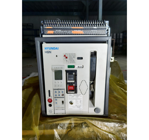 HYUNDAI HGN 1250A AIR CIRCUIT BREAKER 3P HGN12A-3BM1C1S068K GPR SA TRIP UNIT