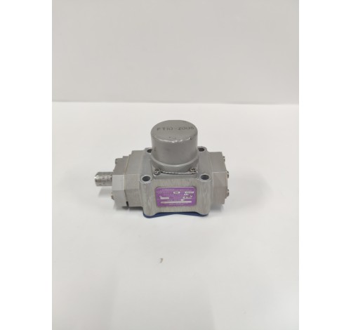 MOOG ELECTRO HYDRAULIC SERVO VALVE B79121-005