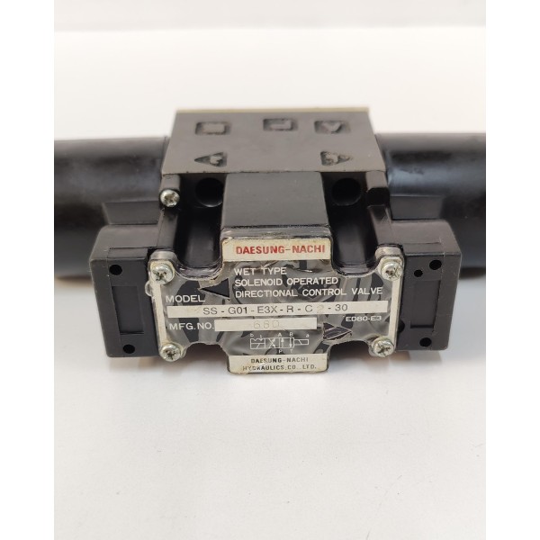 NACHI SS-G01-E3X-R-C2-30 SOLENOID OPERATED DIRECTIONAL CONTROL VALVE