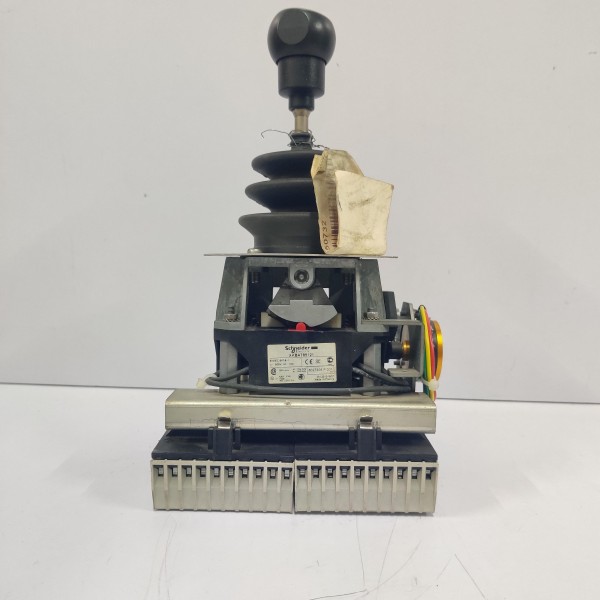 Schneider electric XKBA 785121 Complete joystick controller
